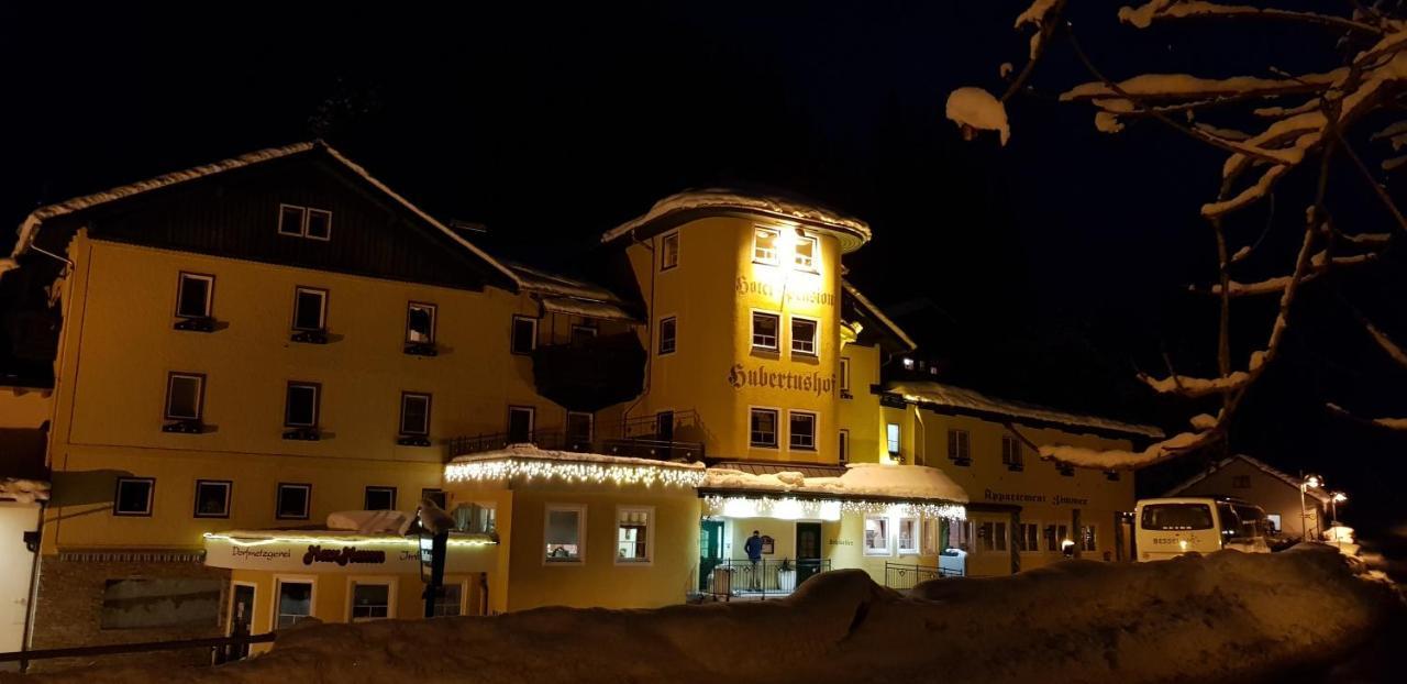 Hotel Hubertushof Flachau Eksteriør bilde